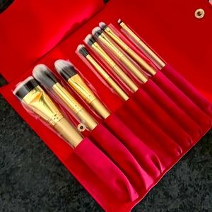 Makeup Brushes
